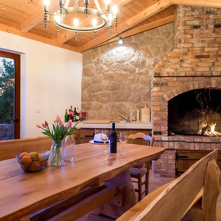 Villa Grandioza Seline