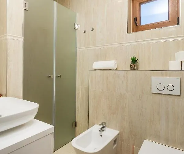 Grandioza Vila Seline